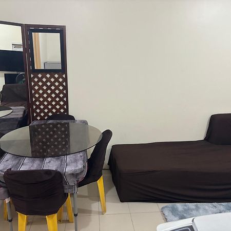 Pasig City Staycation At Phoebe'S Place מראה חיצוני תמונה