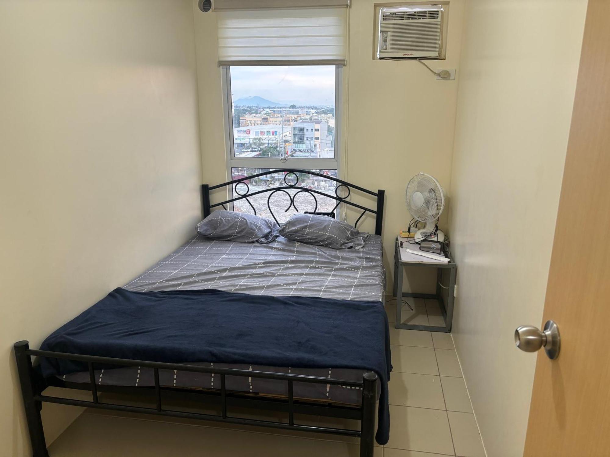 Pasig City Staycation At Phoebe'S Place מראה חיצוני תמונה